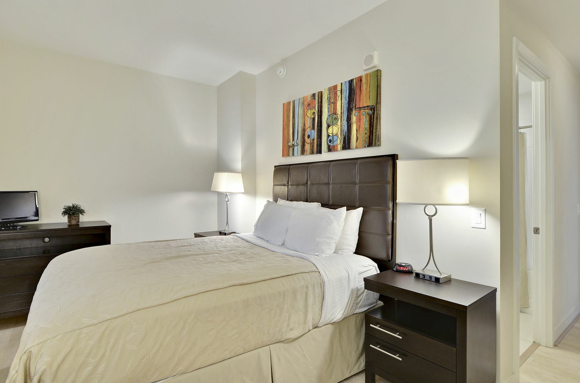 Bridgestreet At Woodward Building Aparthotel Washington Exterior photo